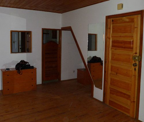 Interior da casa, antes de ser remodelada