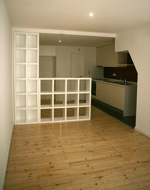 Interior de casa remodelada na zona histórica de Lisboa