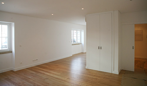 Detalhe de apartamento remodelado em Lisboa